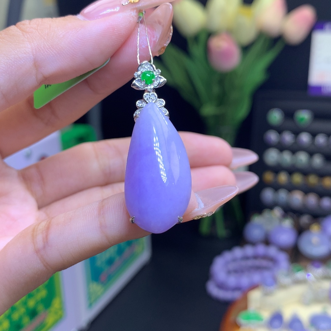 翡翠颈饰18K金镶嵌天然