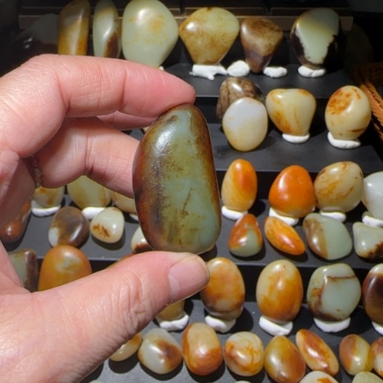 和田玉挂件未镶嵌