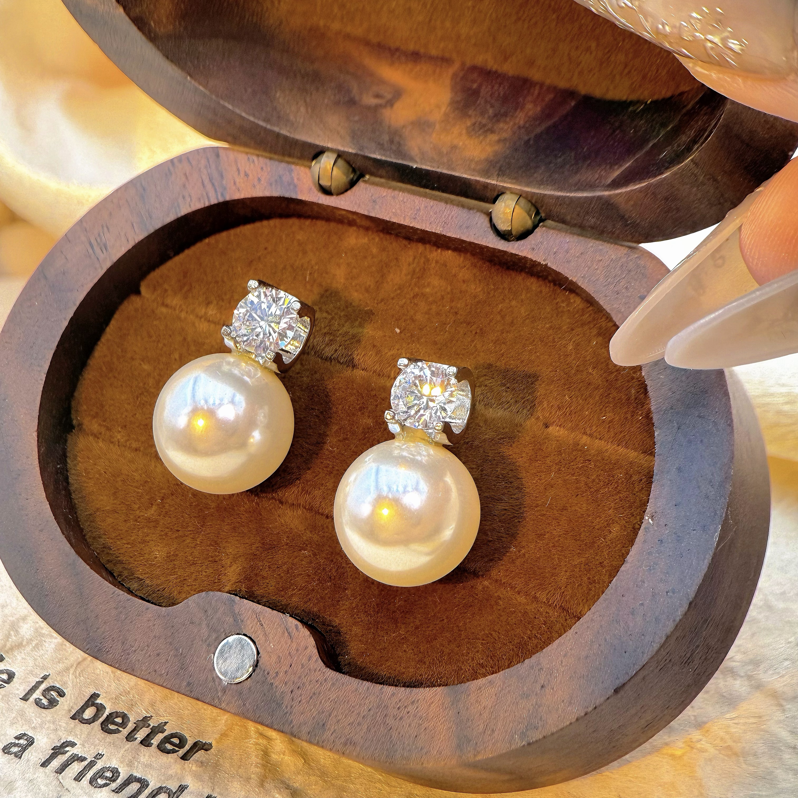 铜合金合成锆石耳饰 D5-0388【珠光四溢】时尚10mm白珠耳钉