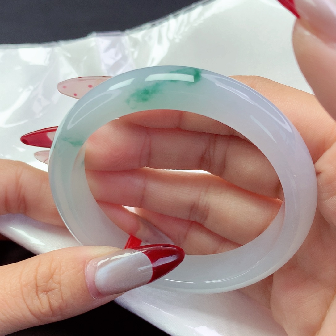 【闪购商品】翡翠手镯未镶嵌a 83999