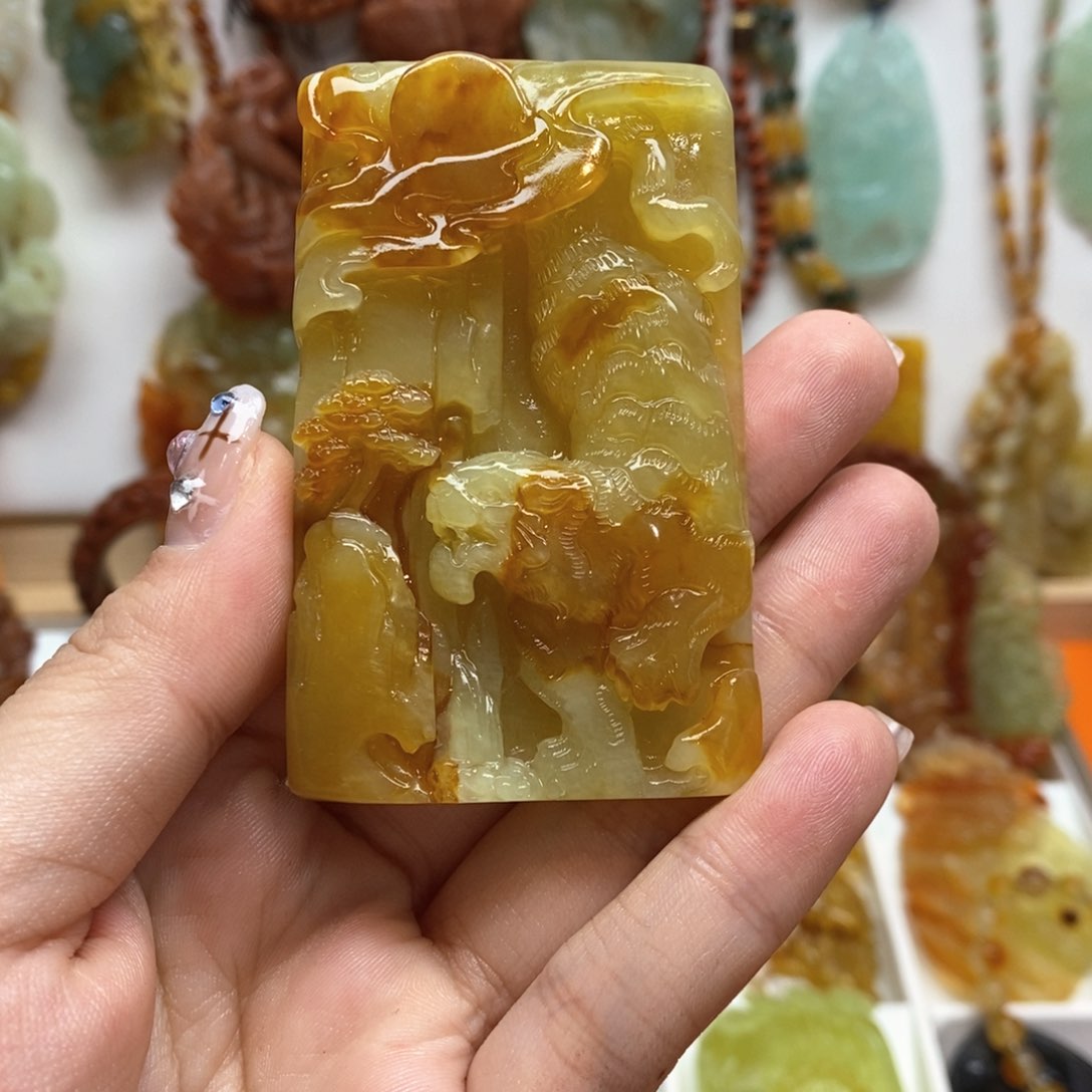 蛇纹石玉颈饰未镶嵌外****国