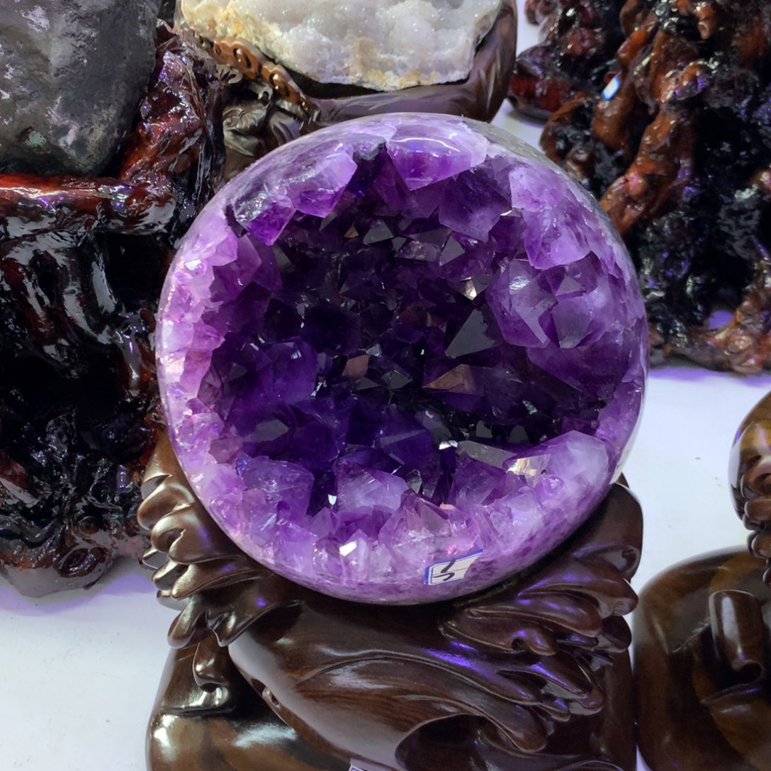 水晶大型摆件（非配饰）未镶嵌