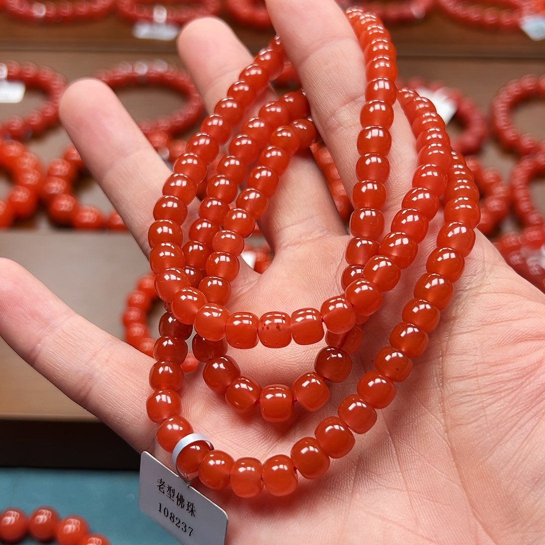 南红玛瑙未镶嵌手串保山料水红7m108