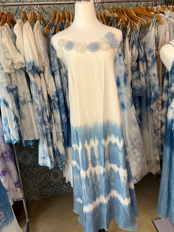 夏季民族风棉麻吊带大摆扎染连衣裙度假风女装