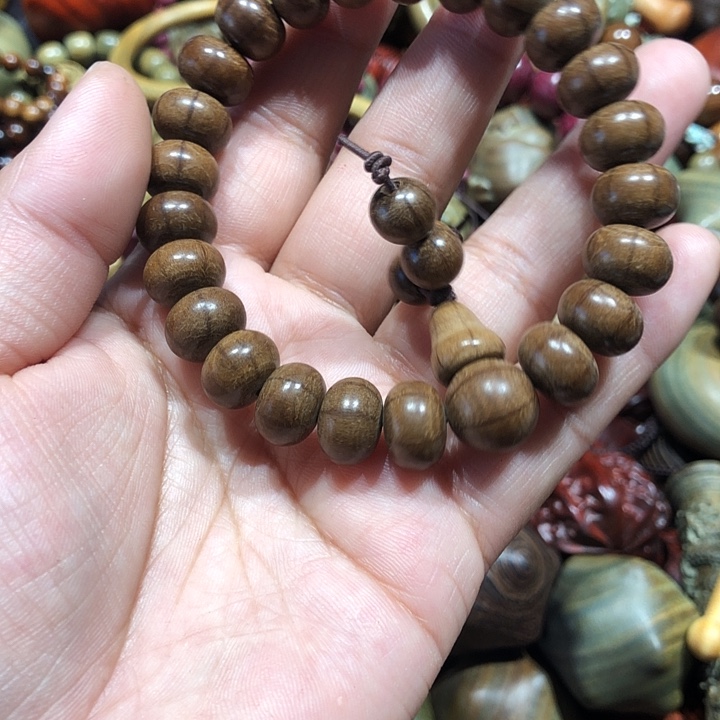 斌***子维腊木（绿檀）1236657789999777