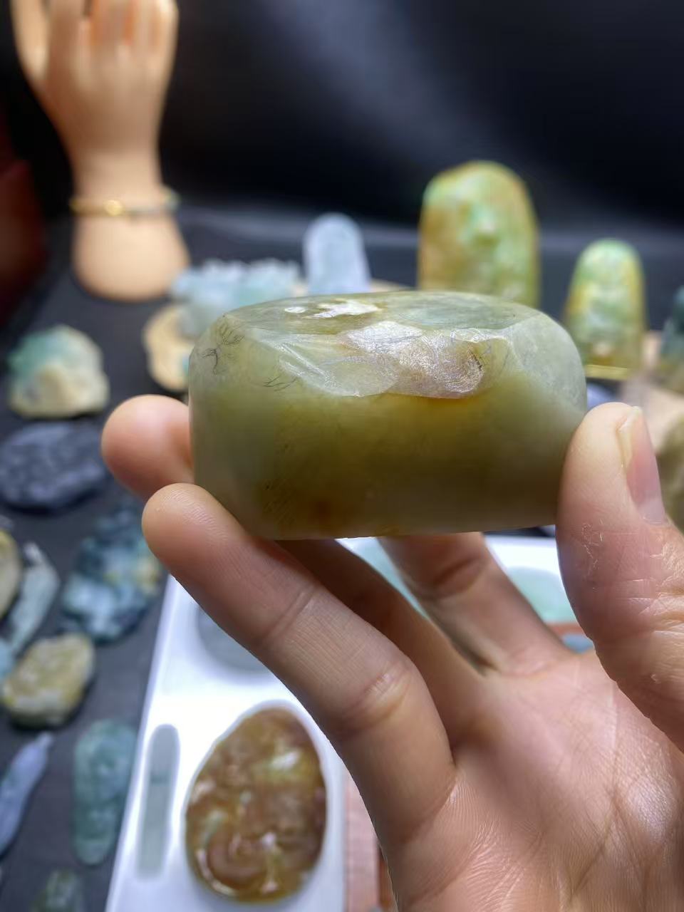缅甸翡翠A货手把挂件材料定制