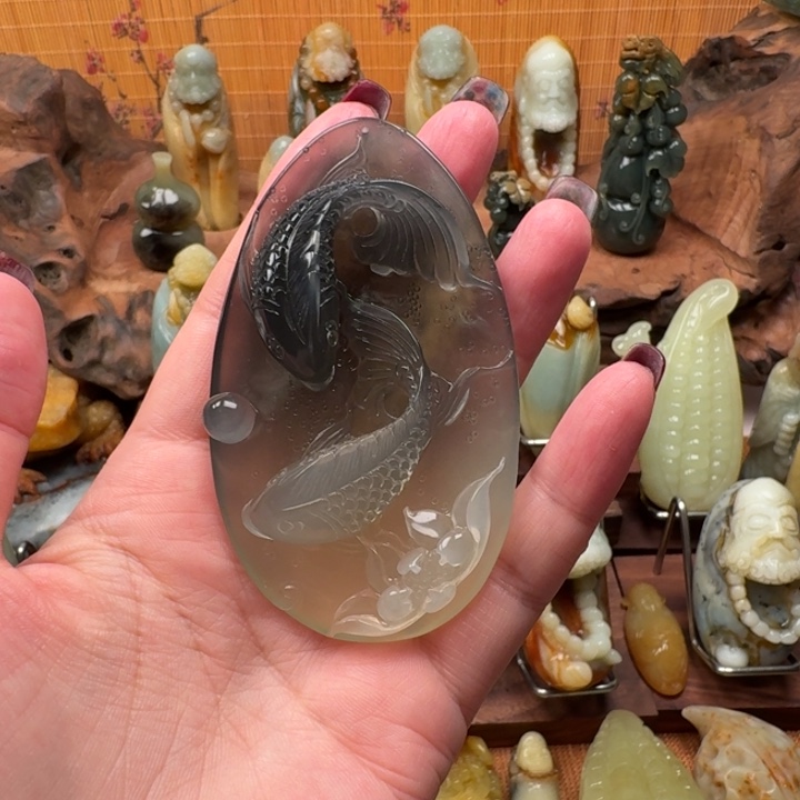 霸***霸蛇纹石玉未镶嵌吊坠