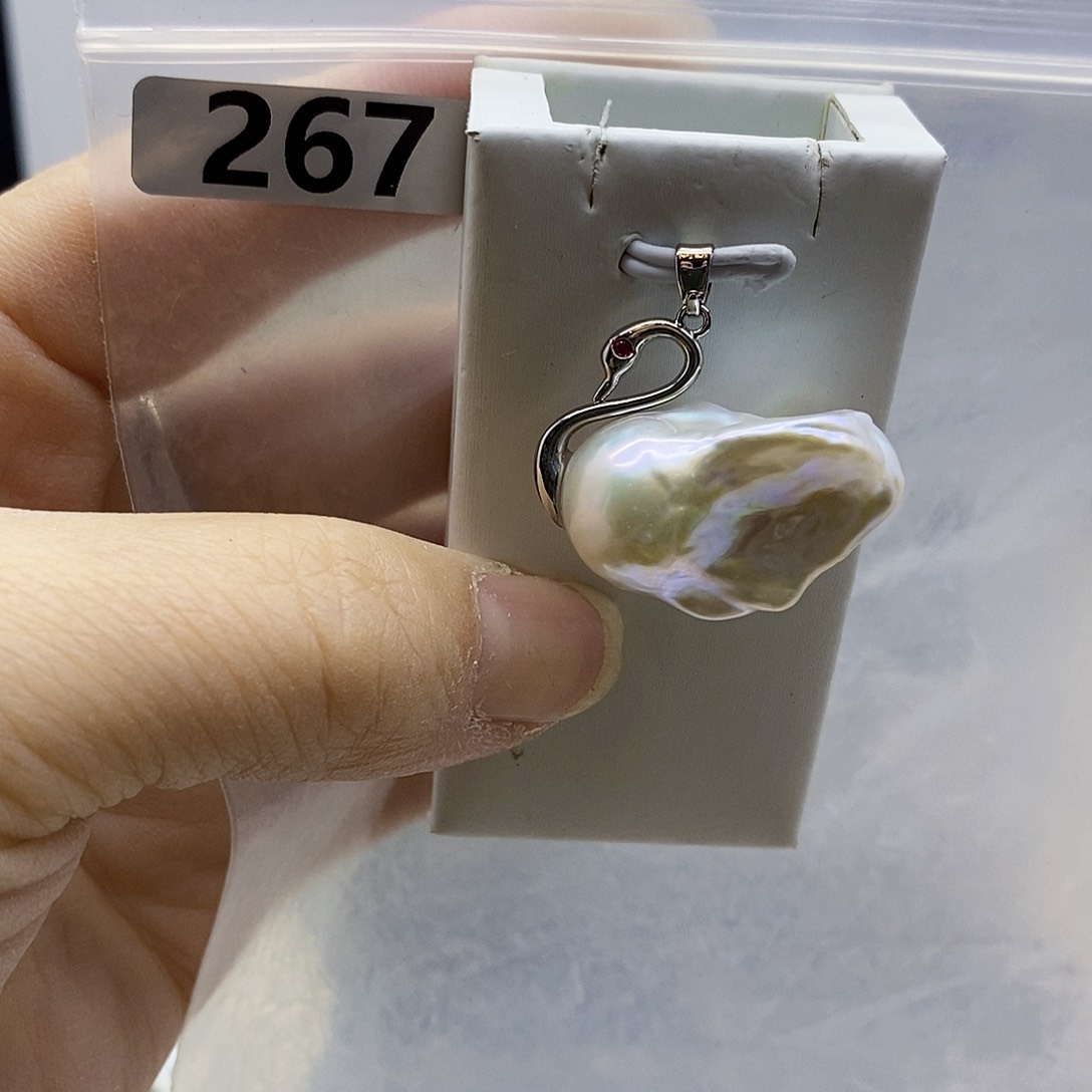 颈饰合金淡水珍珠