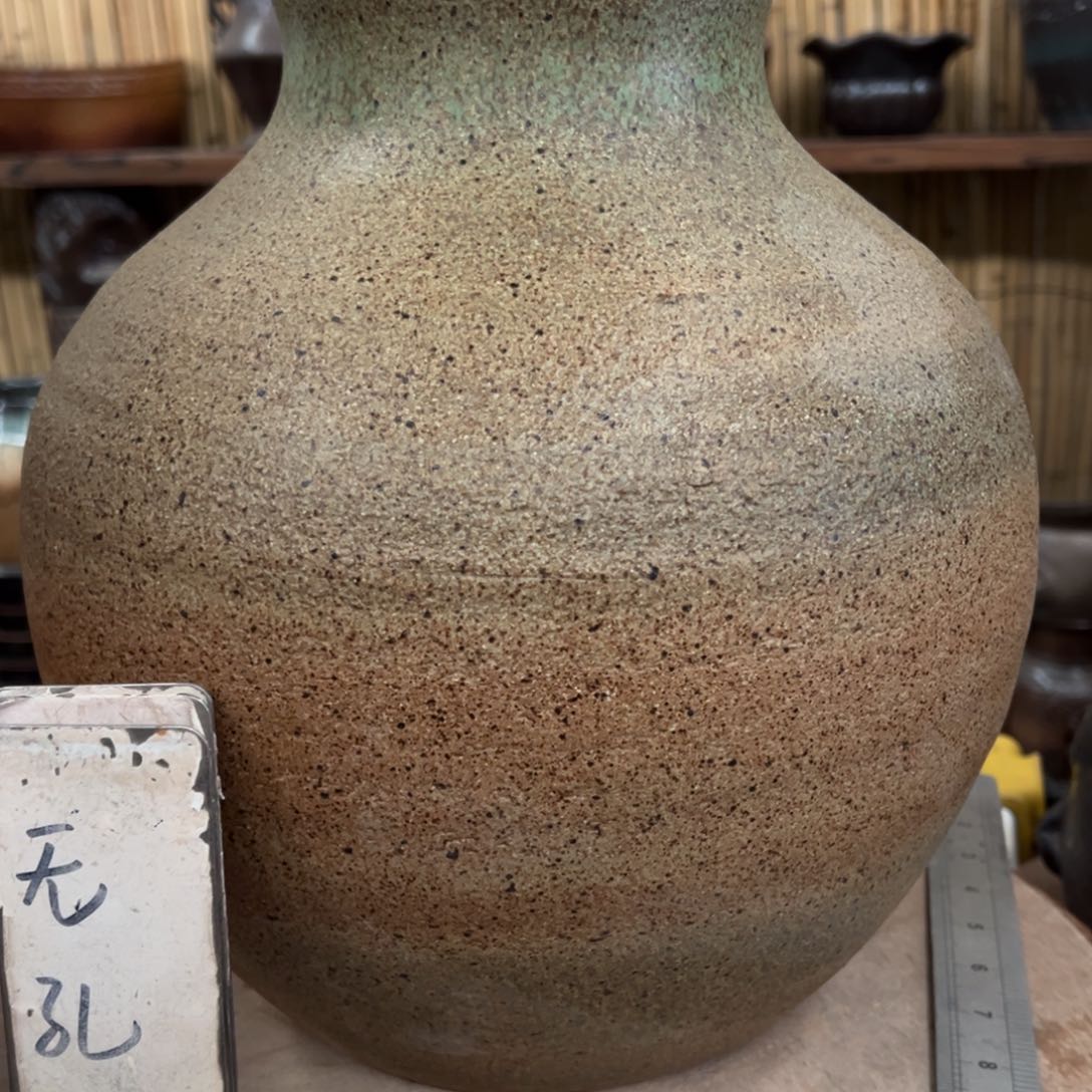 无孔37999999999999999