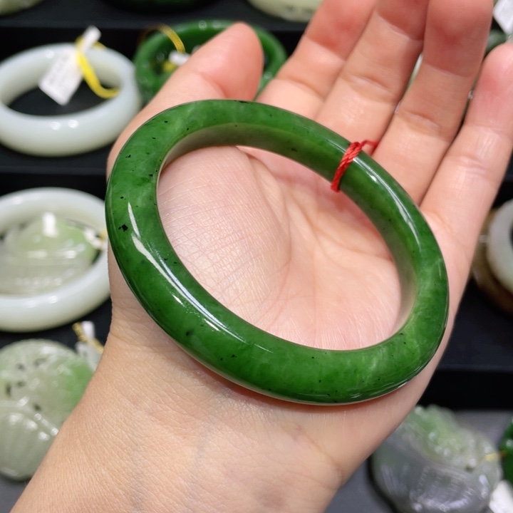 和田玉手镯56+圈口 编号7未镶嵌