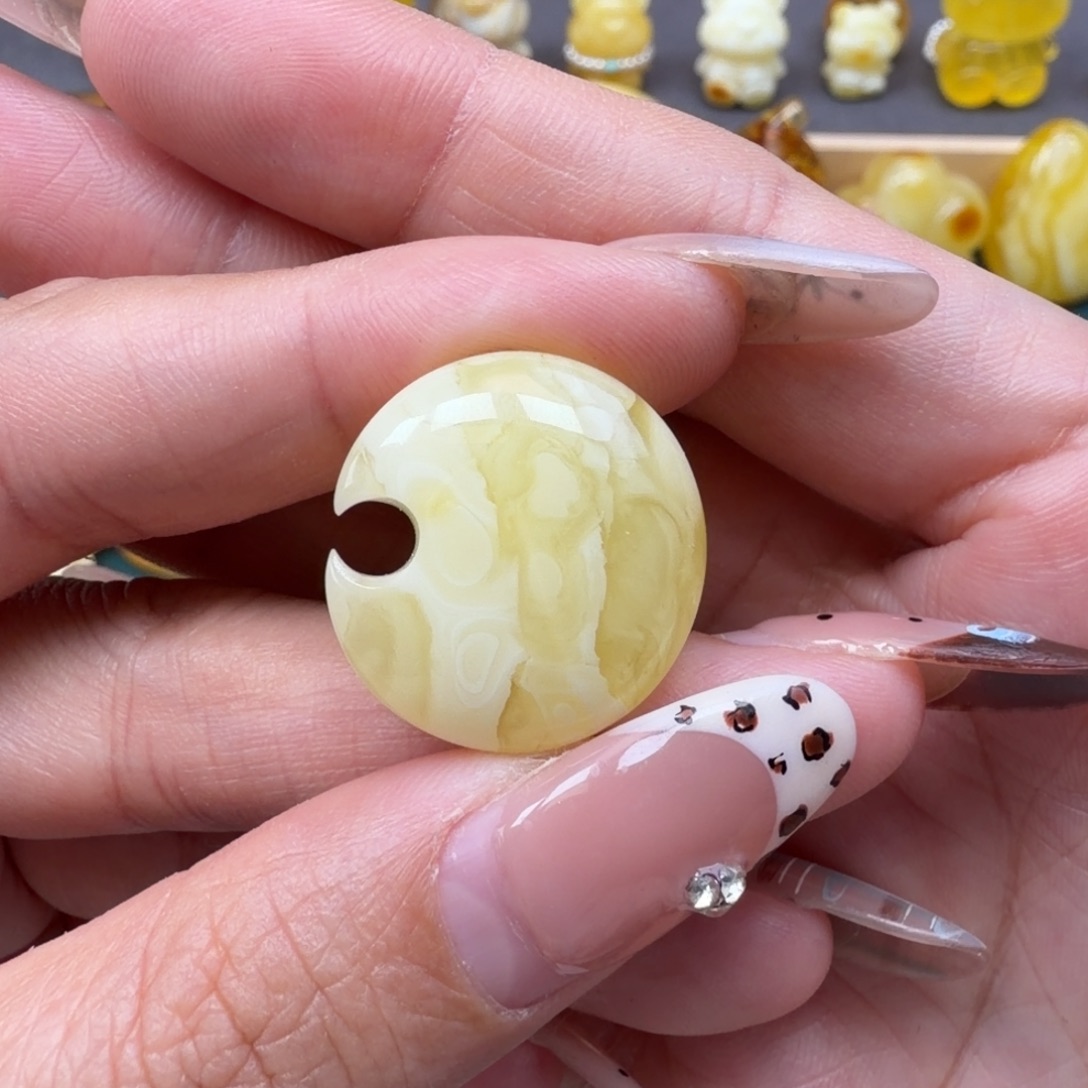 蜜蜡未镶嵌裸石蜜蜡