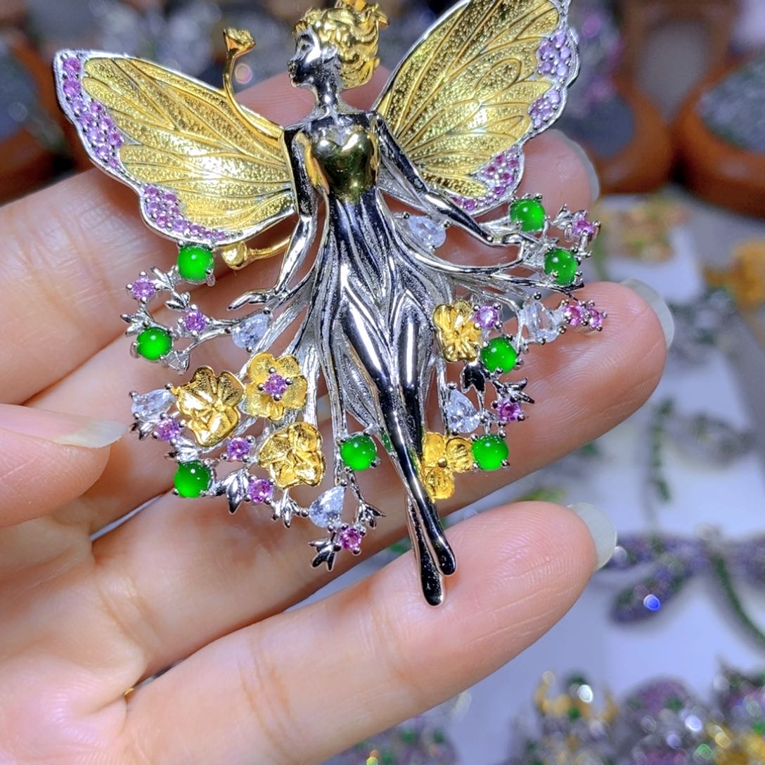 翡翠颈饰银S925镶嵌天然翡翠