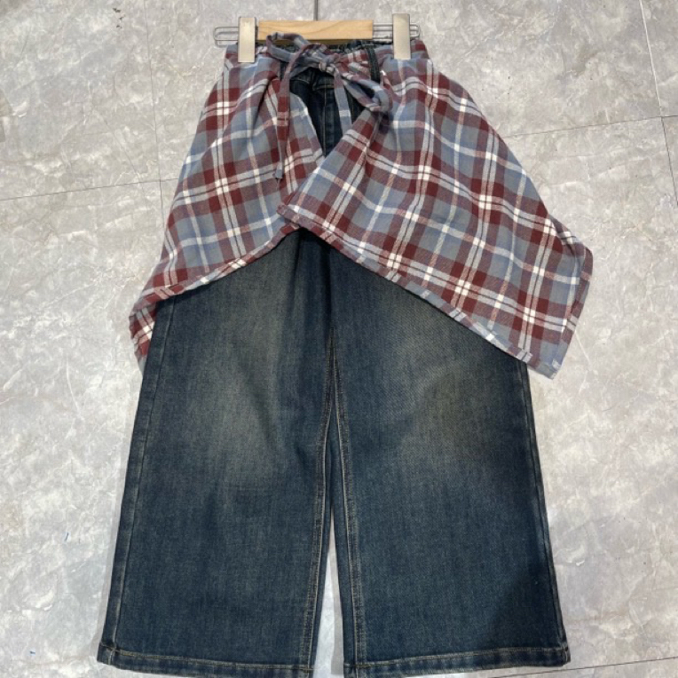 8316童装直筒牛仔裤