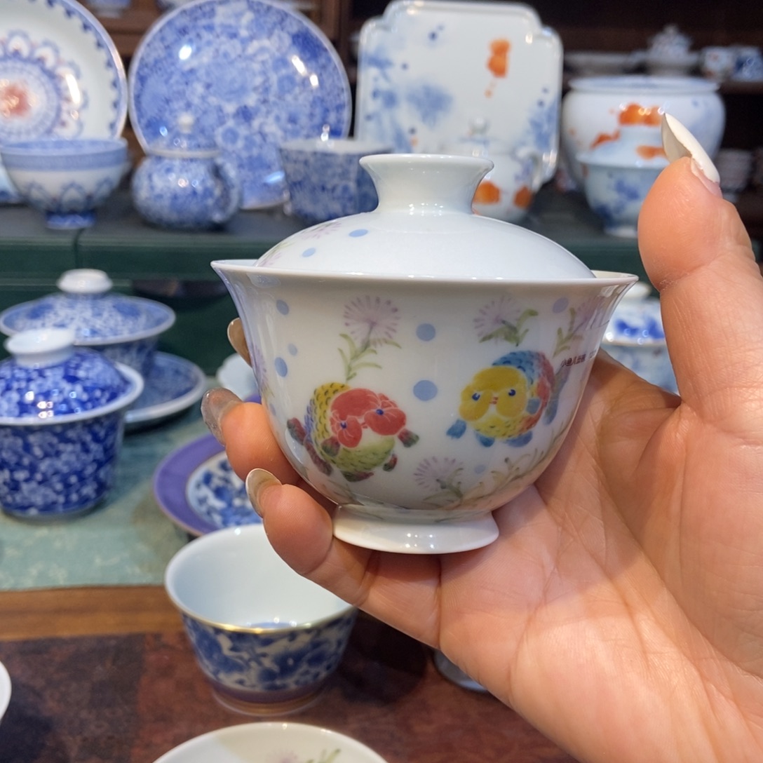 雪山春晓兰寿鱼紫花盖碗