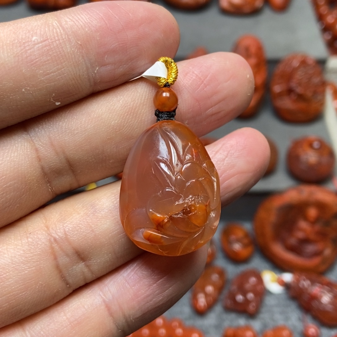 南红玛瑙未镶嵌吊坠(不含链)