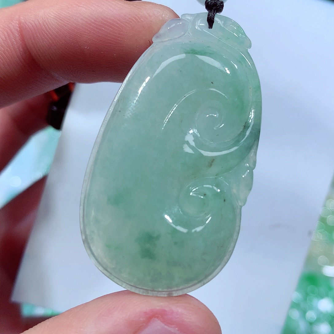 翡翠颈饰未镶嵌缅甸翡翠