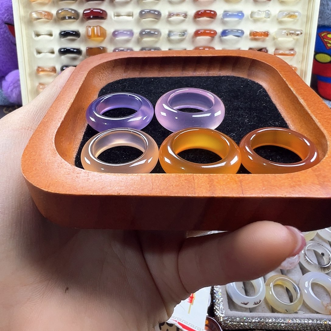 果***麻玛瑙/玉髓未镶嵌戒指B18不退换16.6港13五