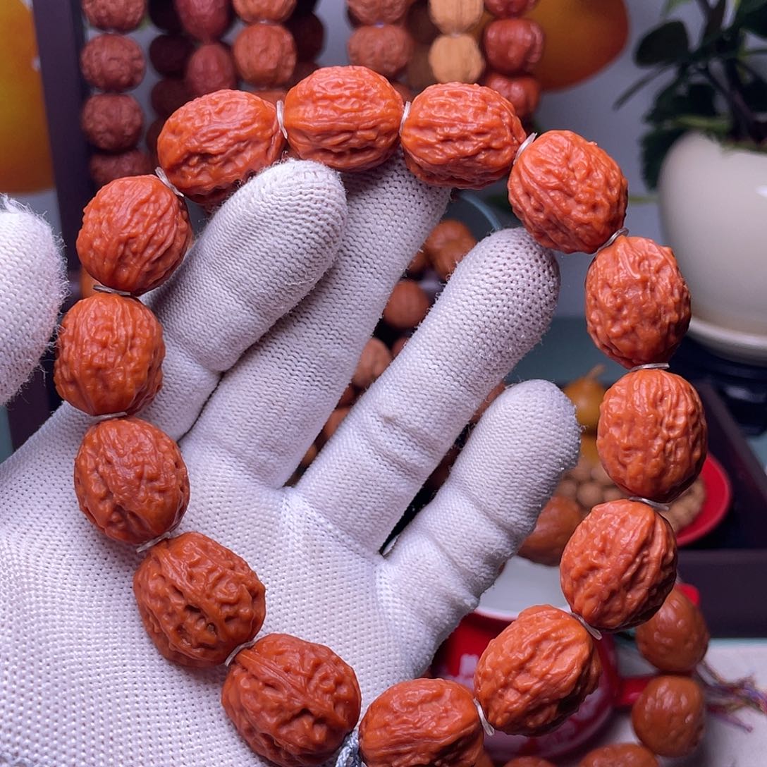文玩核桃手串秋子