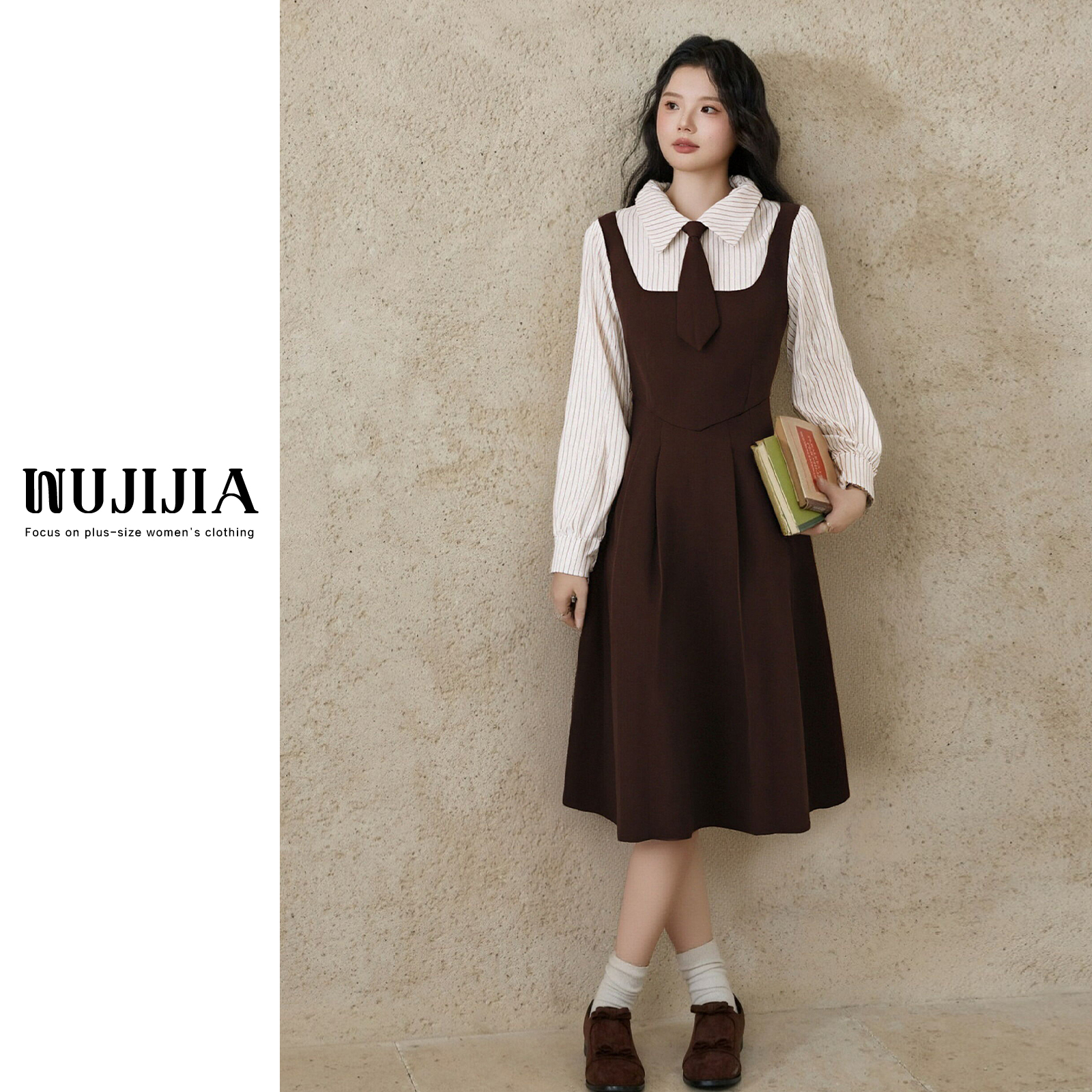 【五季家大码】学院风拼接假两件显瘦收腰咖色连衣裙ZL114682