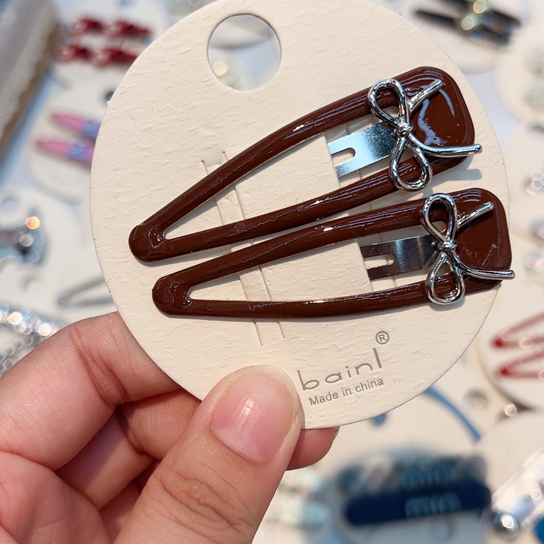 布艺非金属拜拜夹一对