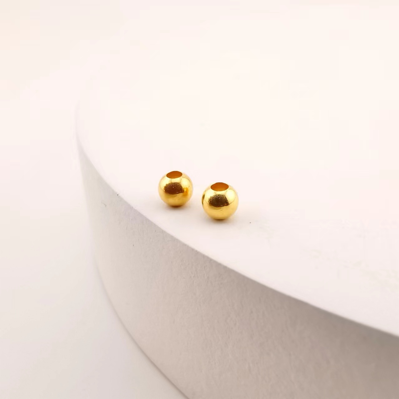 【洛一珠宝】18K金金珠小点位配珠（2个一组）