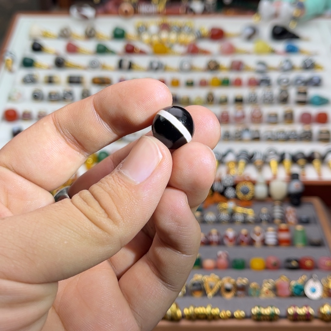 玛瑙/玉髓未镶嵌单珠13.5