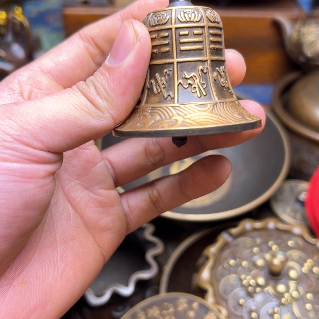 精美铜器点击下单