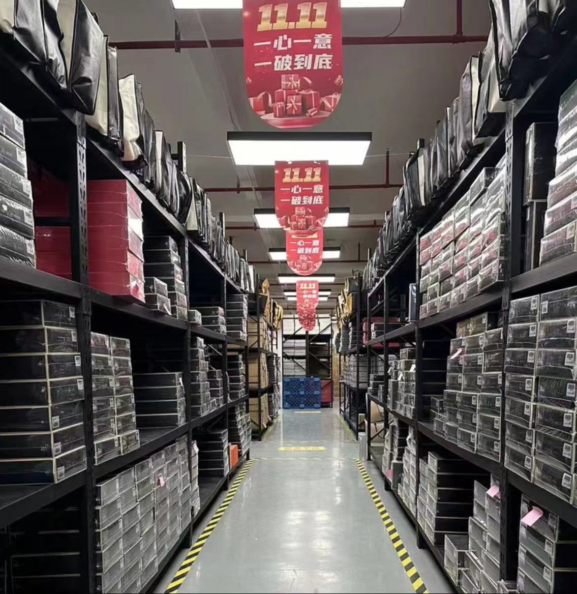 听主播讲解家居服睡衣套装家纺四件套抱枕