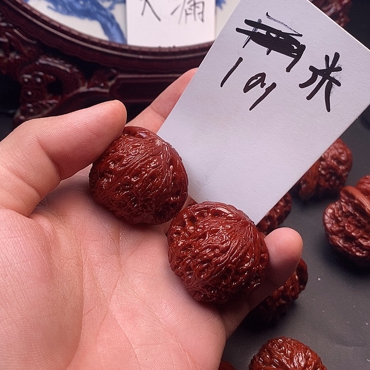 文玩核桃吊坠L*泥鳅背