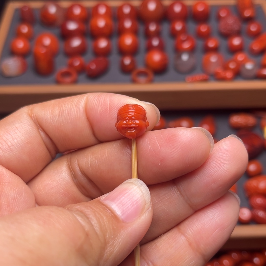 南红玛瑙配饰未镶嵌财神配饰卡10mm