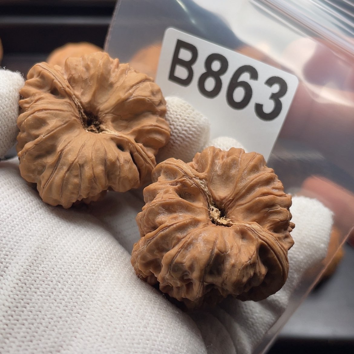 【闪购商品】文玩核桃吊坠不****WB863平谷凹底41全品