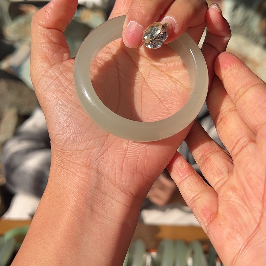 绿东陵冰晴水手镯