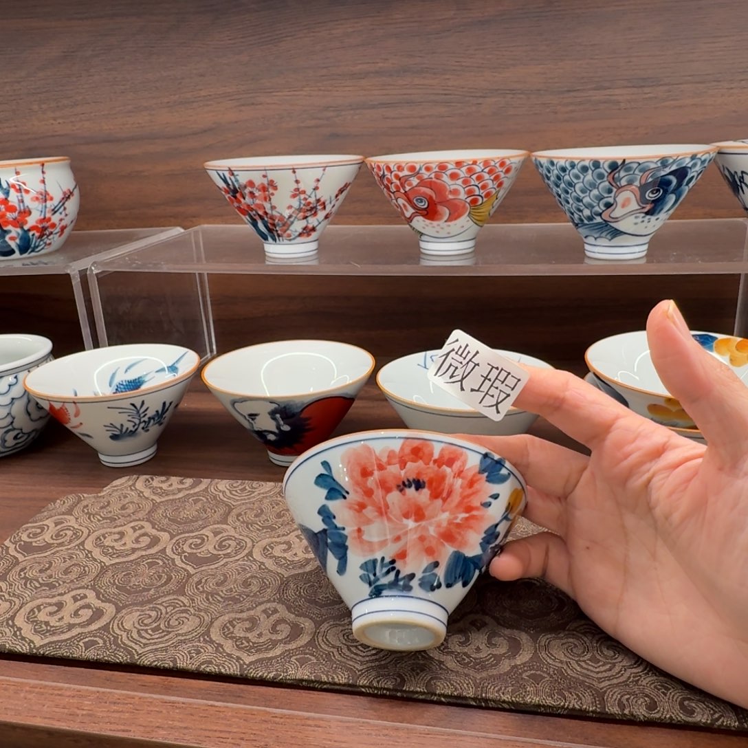 釉下手绘茶具微瑕