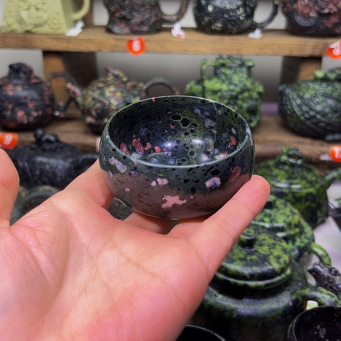 景*石材梅花玉安山玉精品