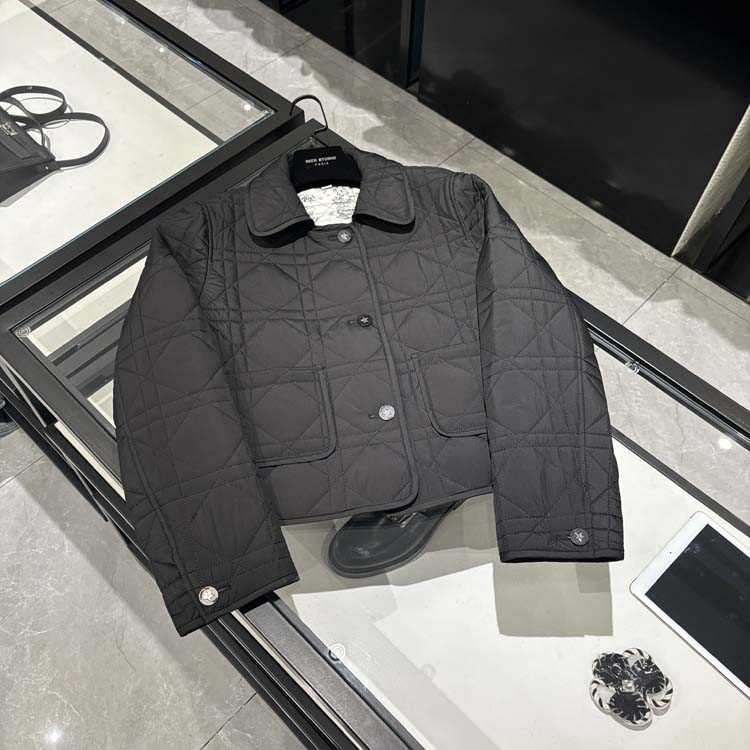 25年春装新款女装 高定印花内里双口袋小翻领棉服外套-24W117