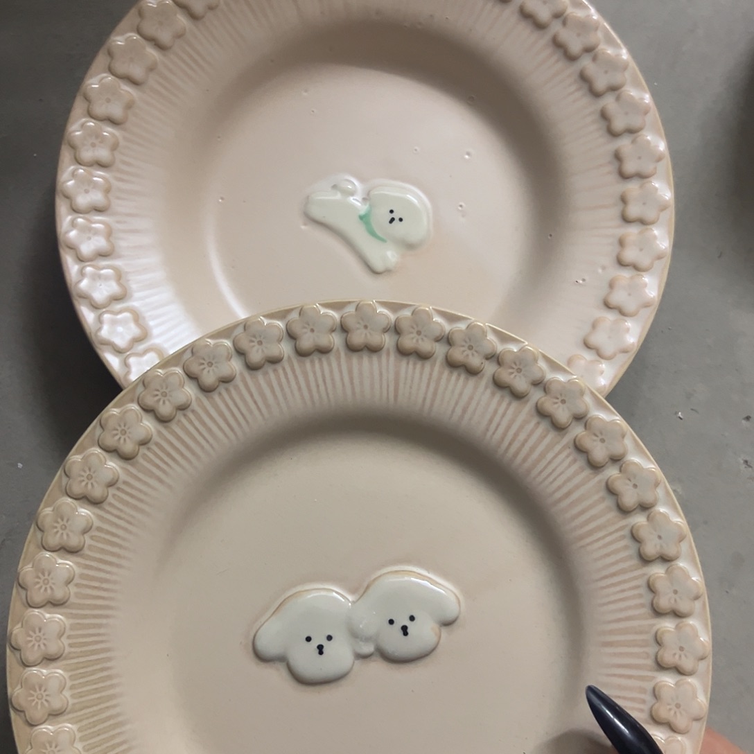 搪瓷微瑕粉色小狗盘深加浅