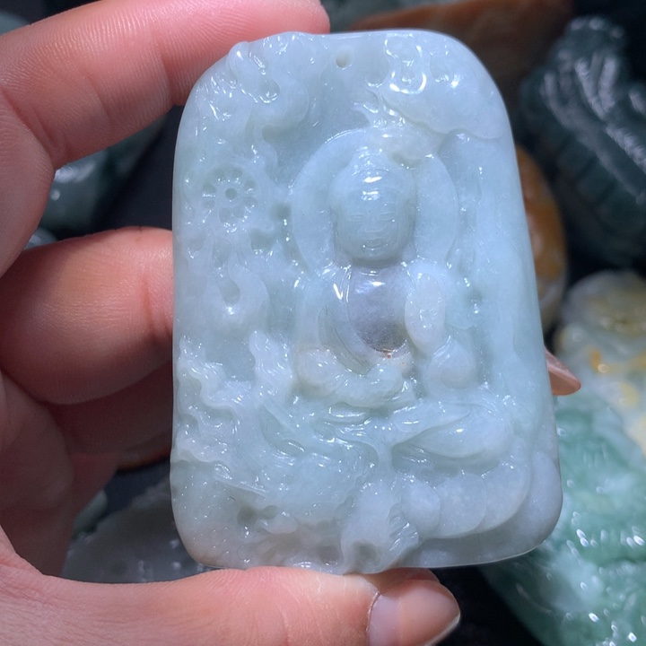 翡翠未镶嵌颈饰保真天然A货翡翠