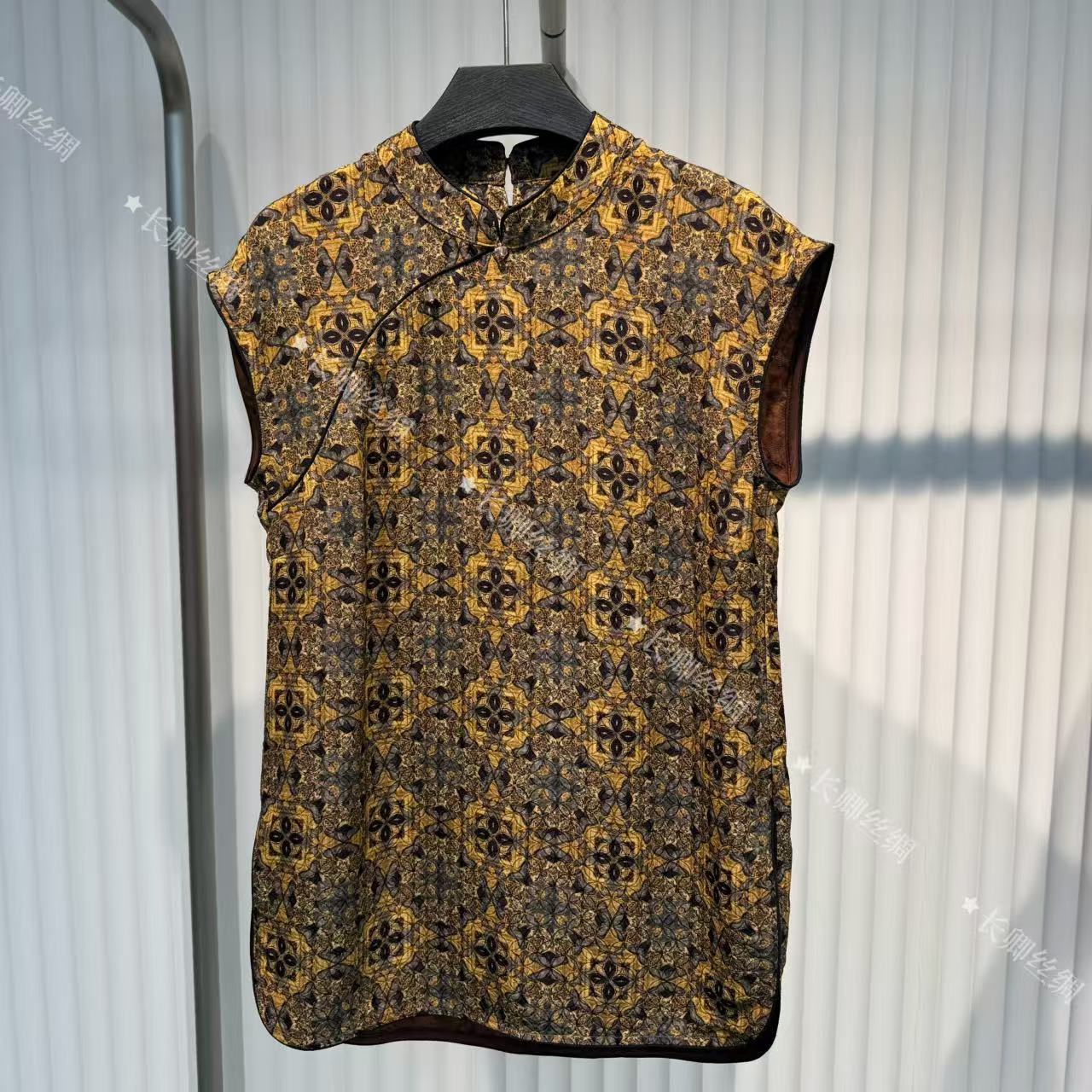 【倾云】新中式宝相花真丝国风提花坎肩中长款上衣 W673