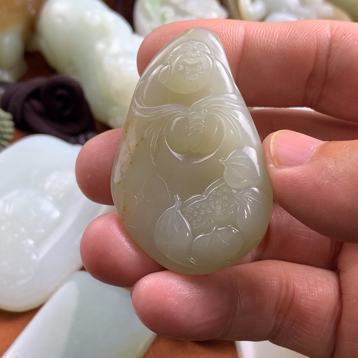 未镶嵌和田玉挂件