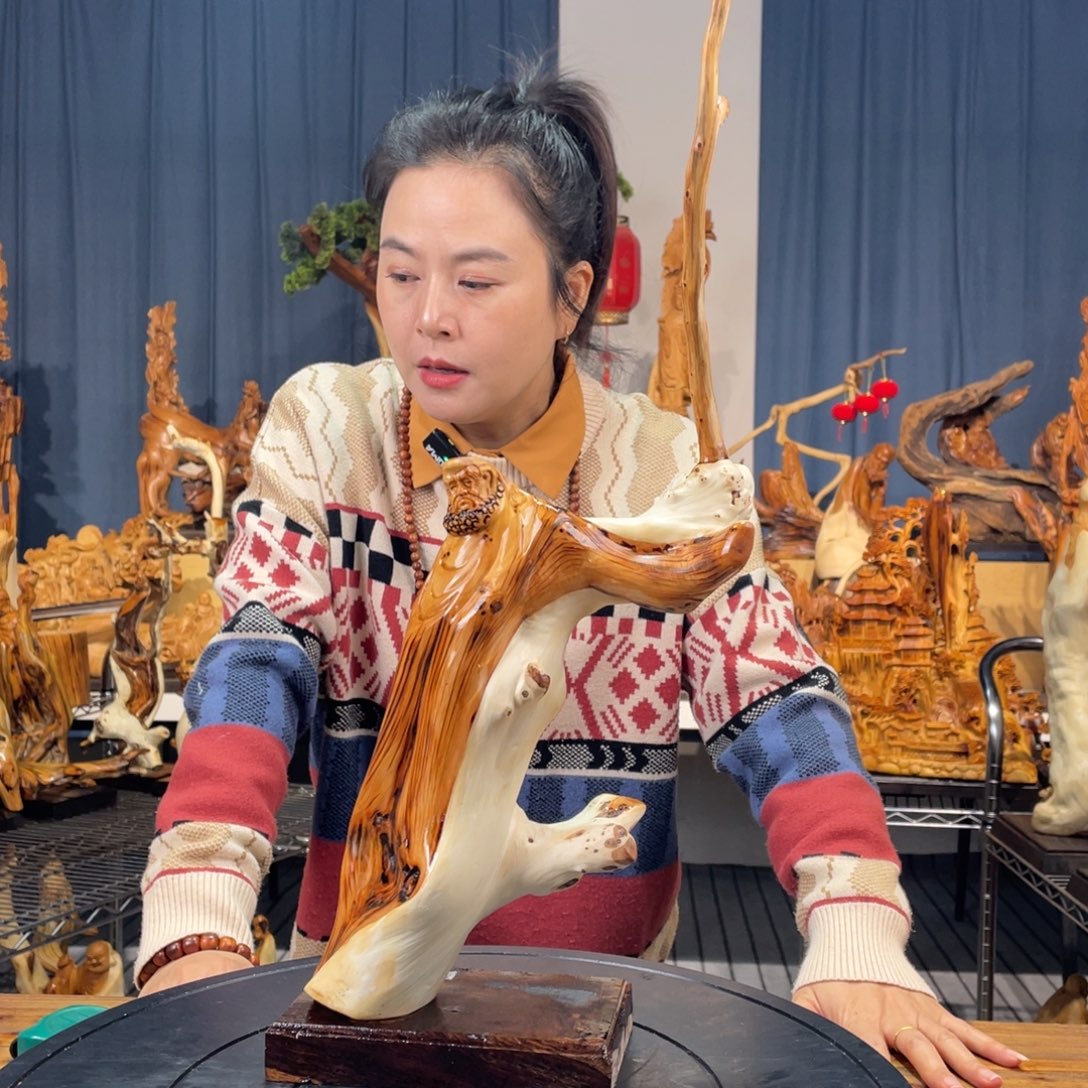 柏木（崖柏）随型摆件