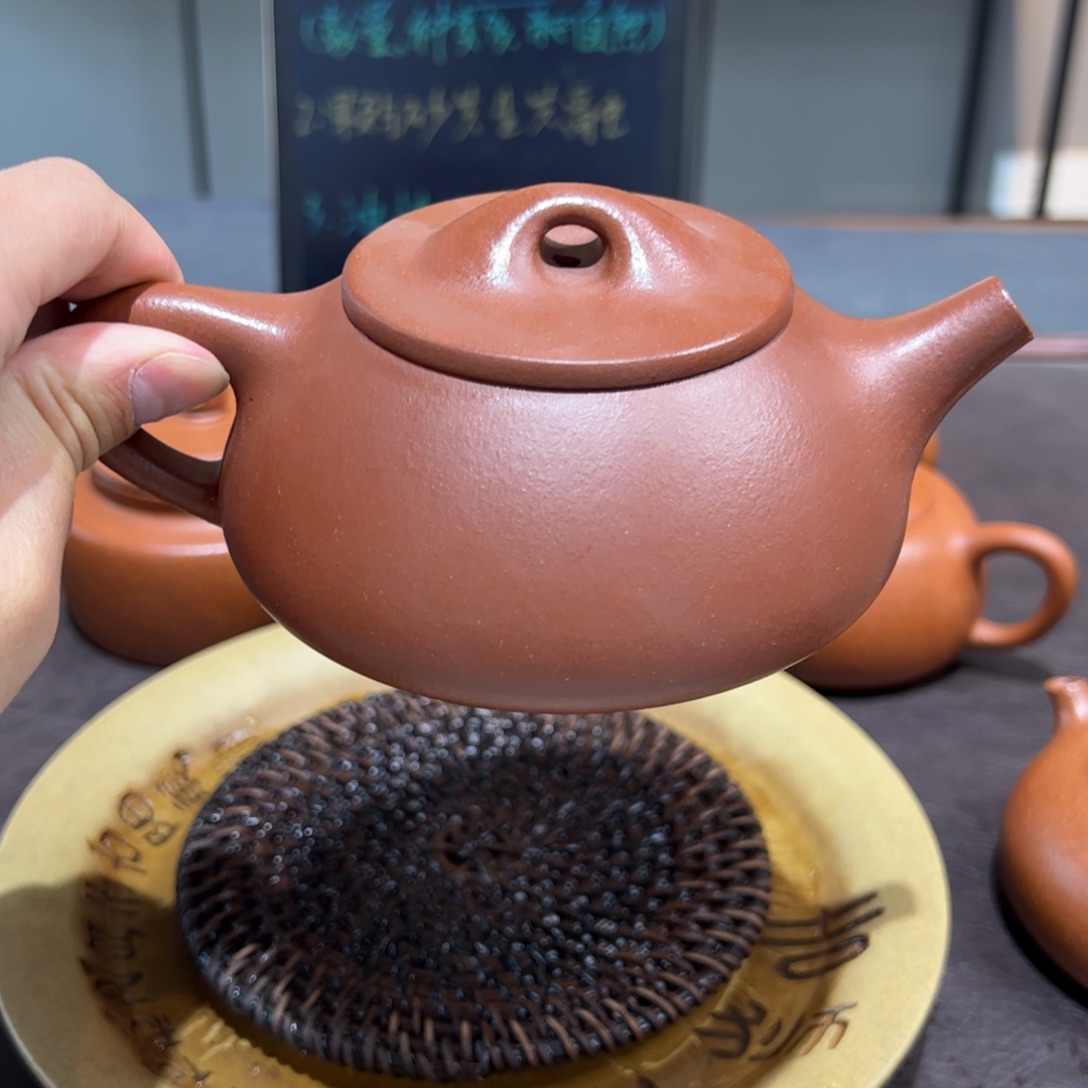 宜兴紫砂壶泡茶喝