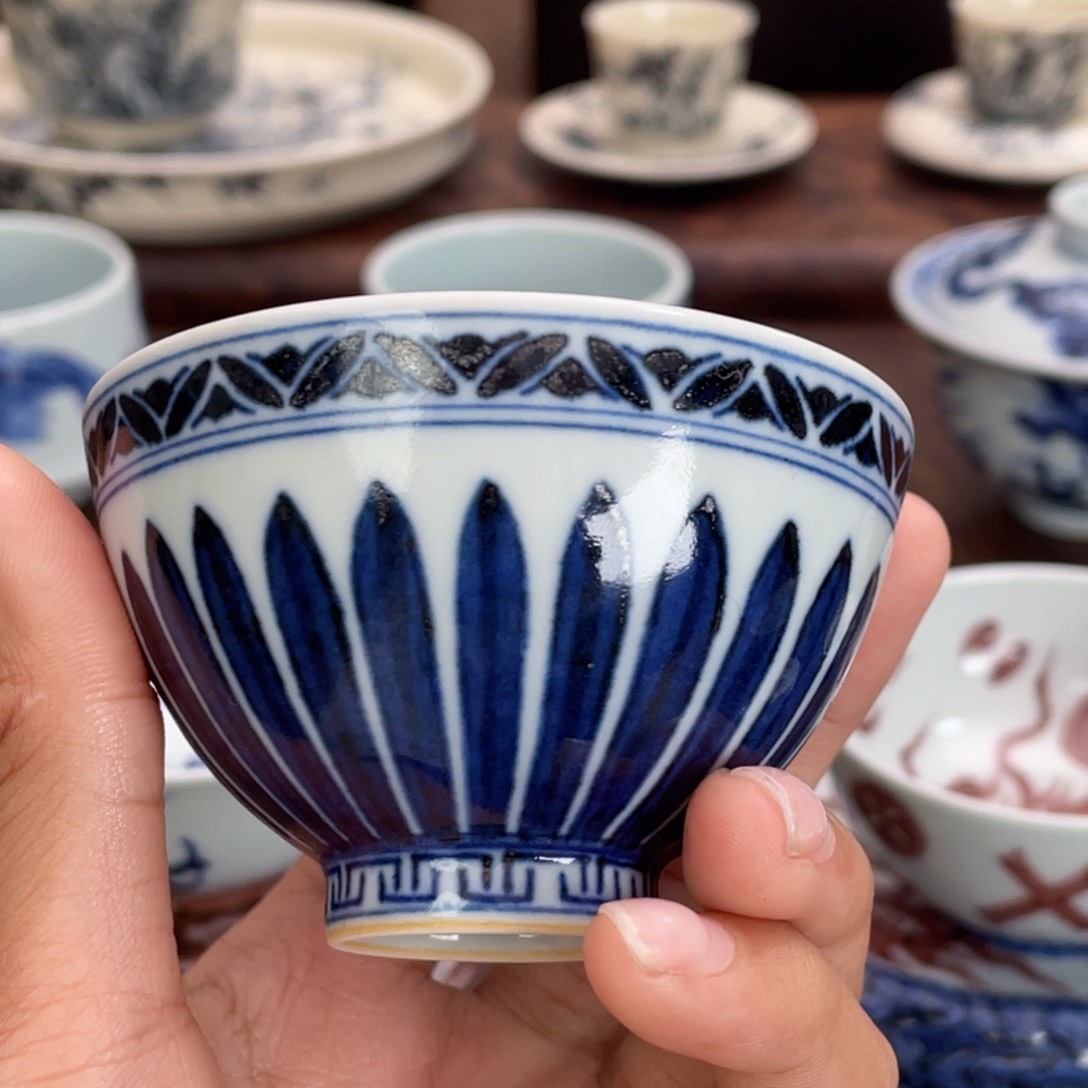 青韵堂青花鸡心杯