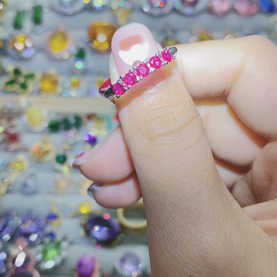 【闪购商品】托帕石耳饰银S925镶嵌