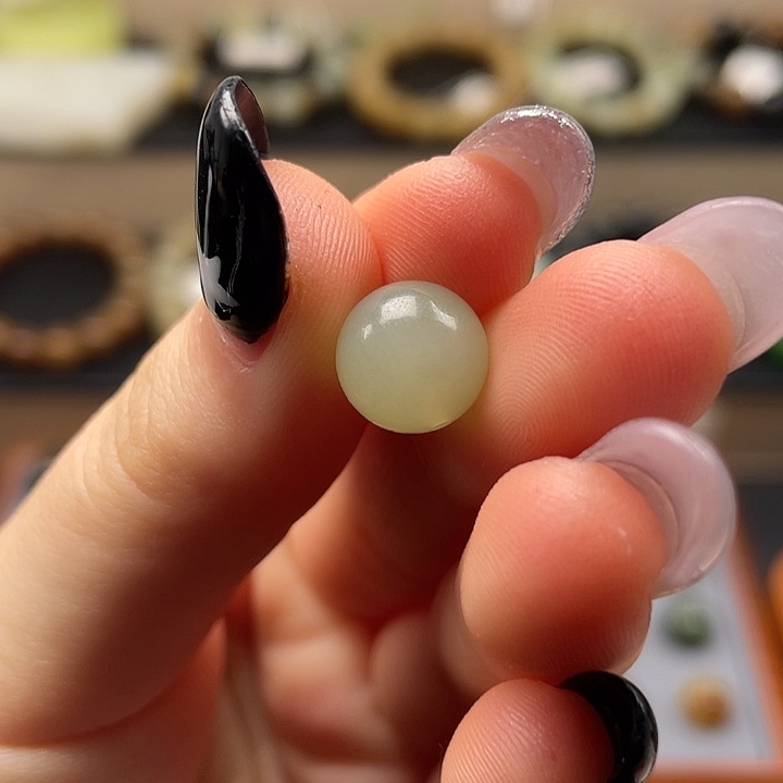 和田玉（糖玉）未镶嵌手链