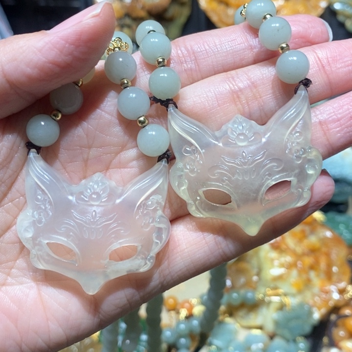 岫玉毛衣链未镶嵌