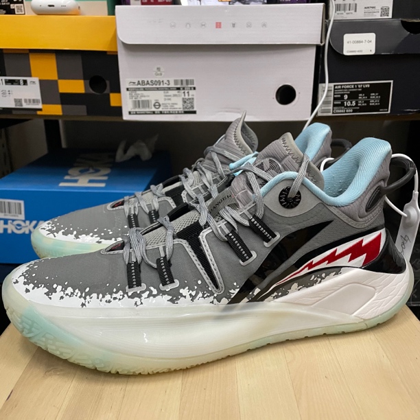 43码/Cj2 大白鲨/51014/篮球鞋/95新原盒/ABAS001-4