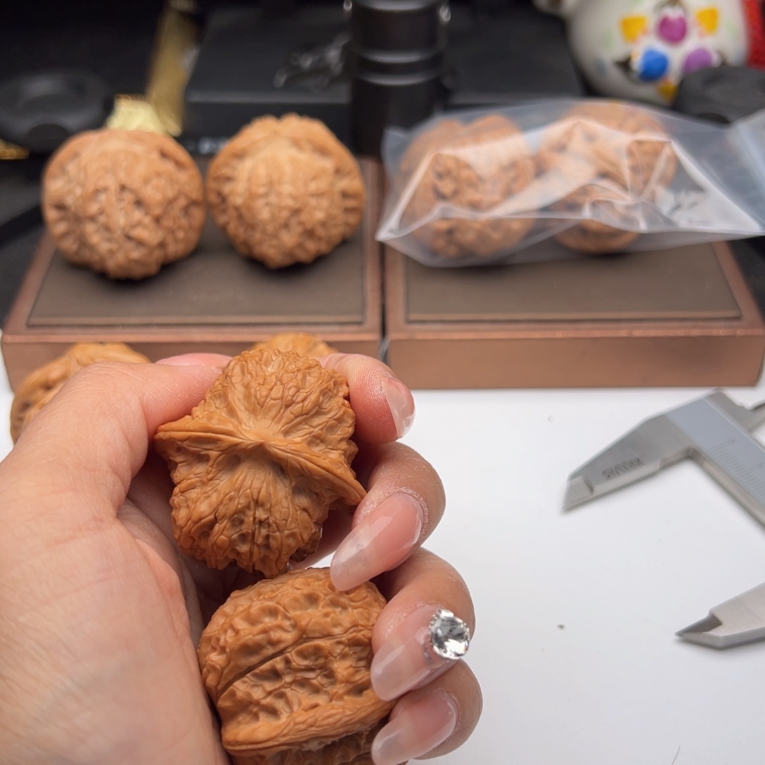 文玩核桃把件1**?血麒麟40