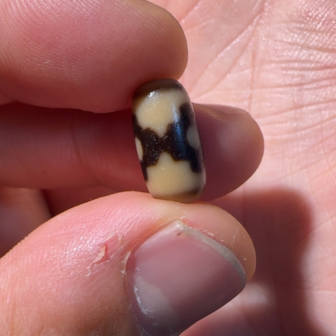 东****玛瑙/玉髓未镶嵌颈饰