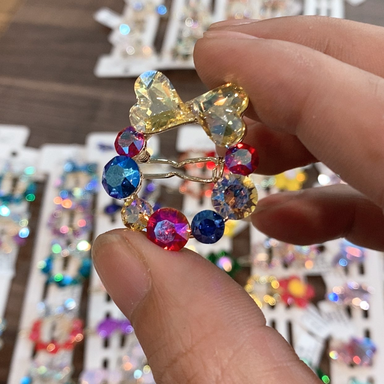 【闪购商品】铁合金皮质