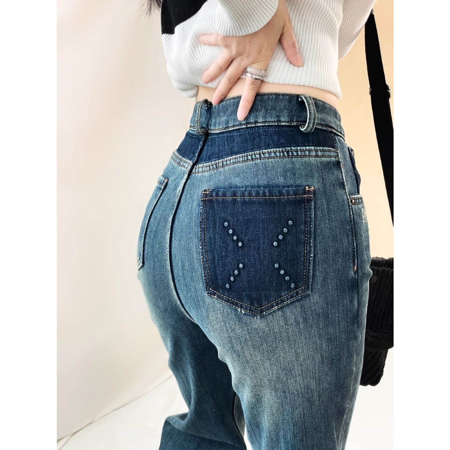 【微瑕】休闲窄版阔腿牛仔裤女小个子高腰显瘦修身垂感直筒拖地裤